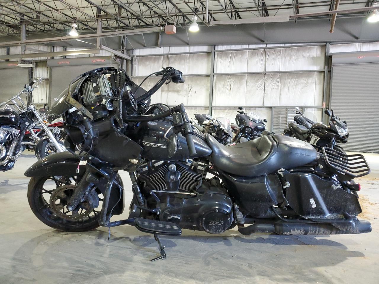 Harley-Davidson Fl Image 5