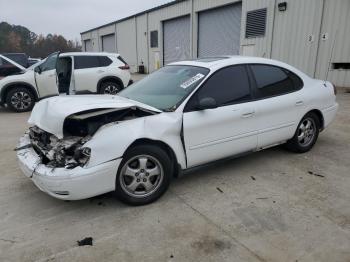  Salvage Ford Taurus