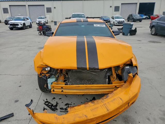 Ford Mustang Image 2