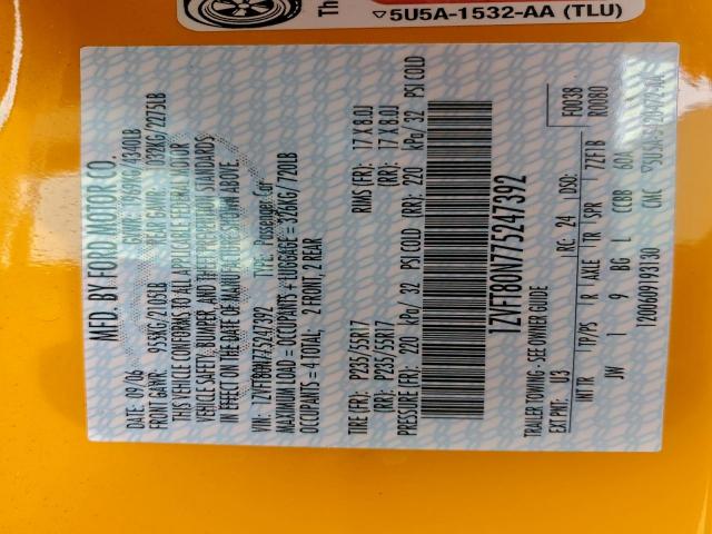 Ford Mustang Image 4