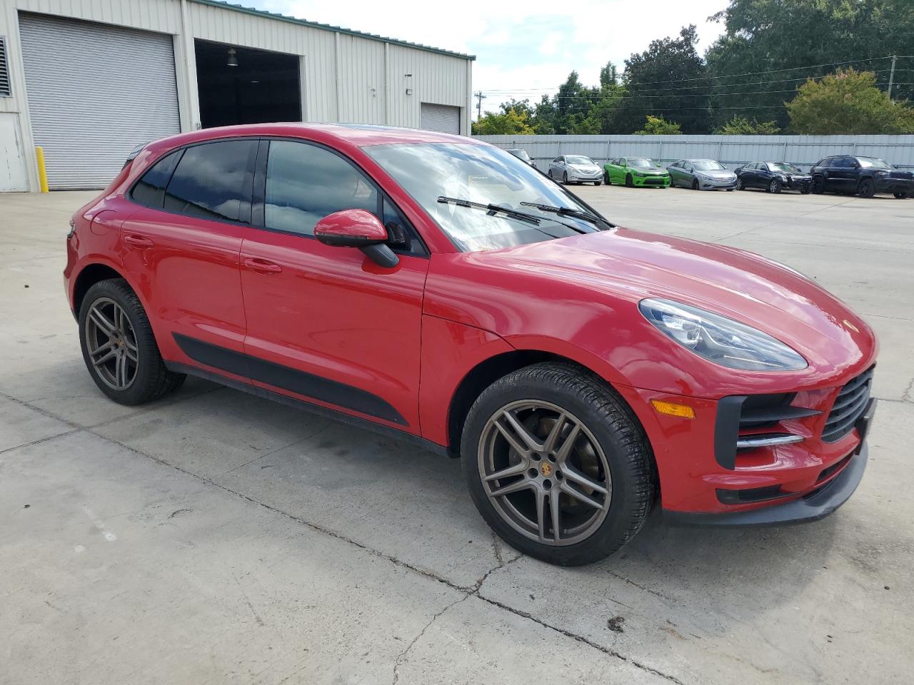 Porsche Macan Image 11