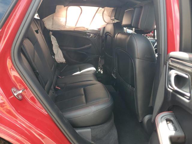 Porsche Macan Image 12