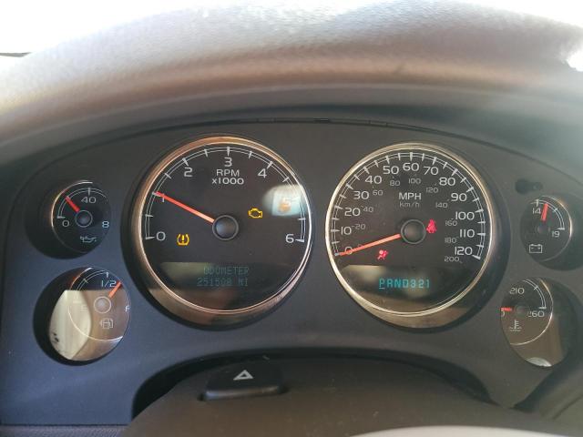 GMC Yukon C1500 Image 3