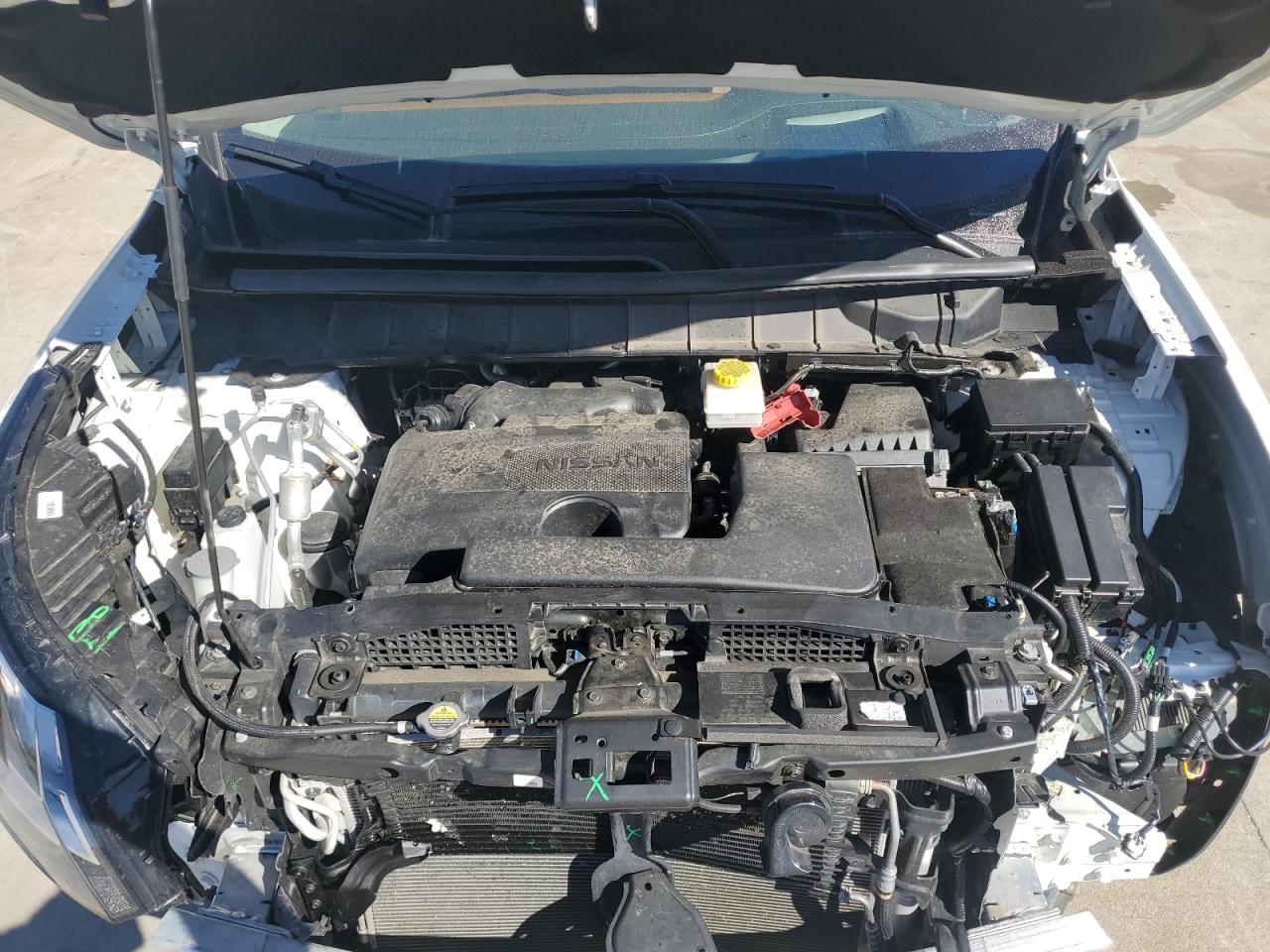 Nissan Pathfinder Platinum Image 5