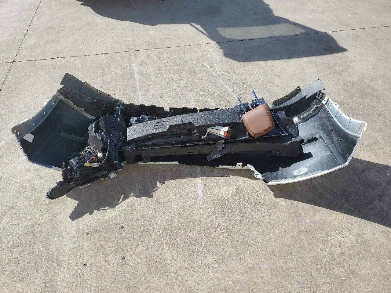 Nissan Pathfinder Platinum Image 9