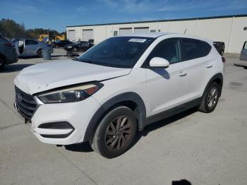  Salvage Hyundai TUCSON