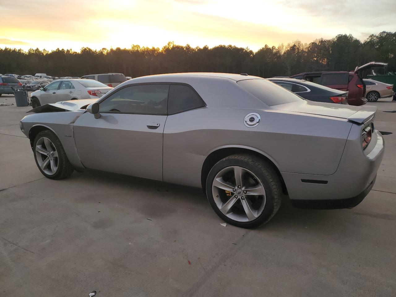 Dodge Challenger R/t Image 3