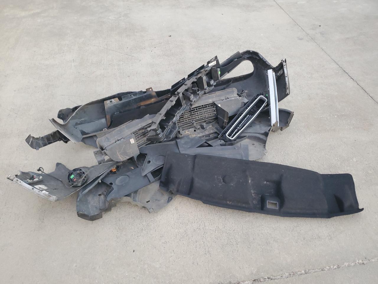 Dodge Challenger R/t Image 8