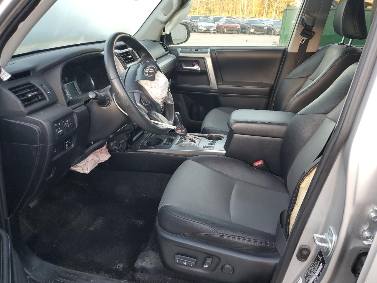 Toyota 4Runner Sr5 Image 8