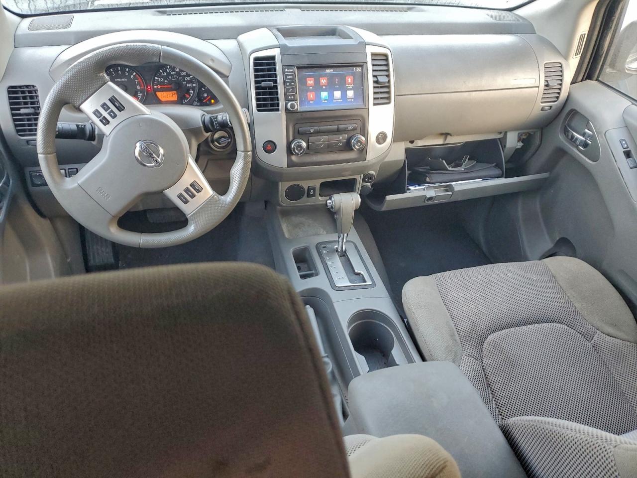 Nissan Frontier S Image 4