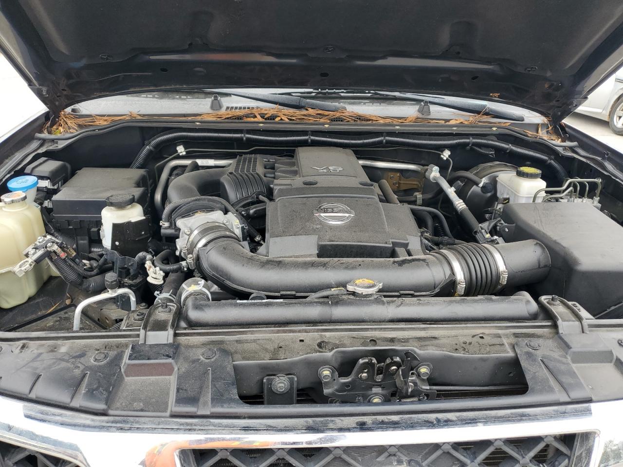 Nissan Frontier S Image 9