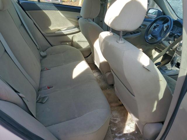 Toyota Corolla Base Image 6