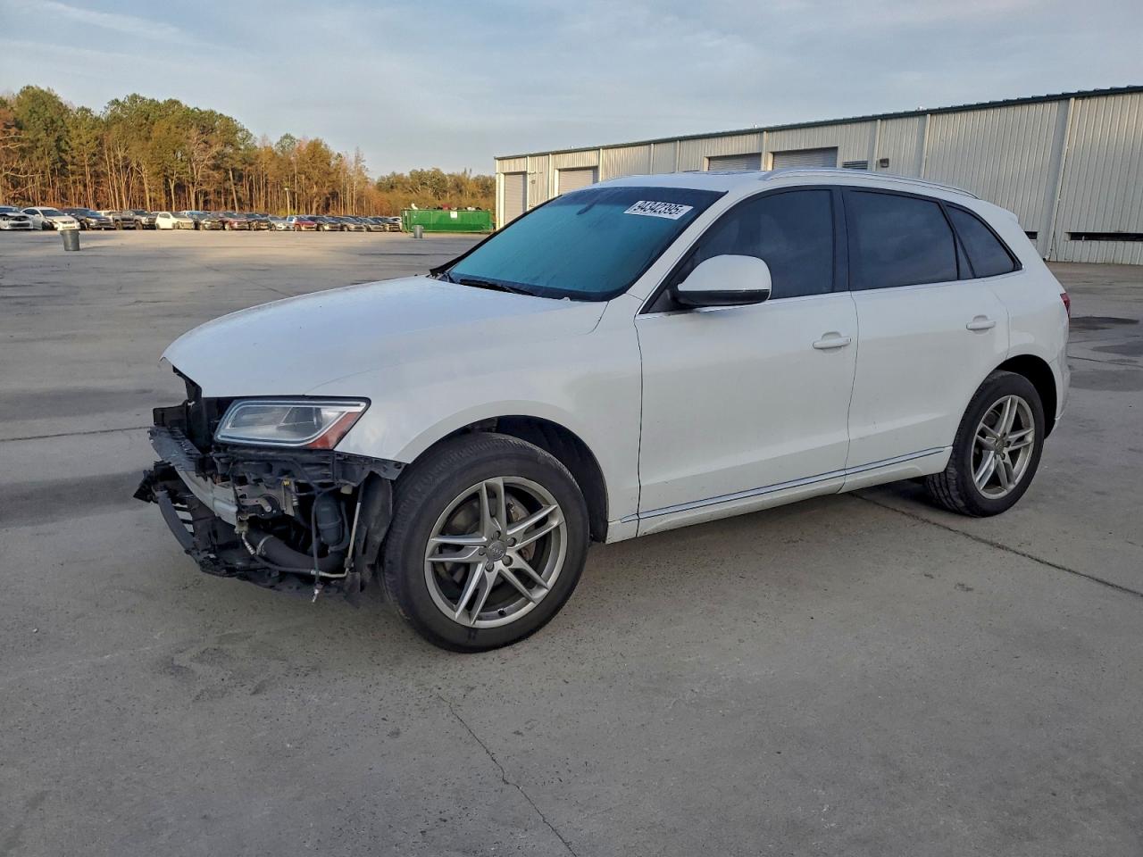 Audi Q5 Premium Plus Image 1