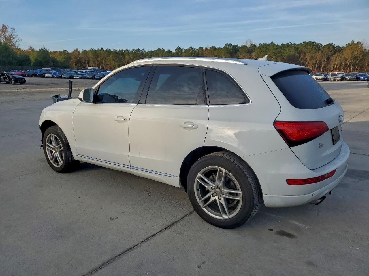 Audi Q5 Premium Plus Image 4