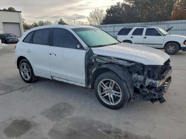 Audi Q5 Premium Plus Image 8