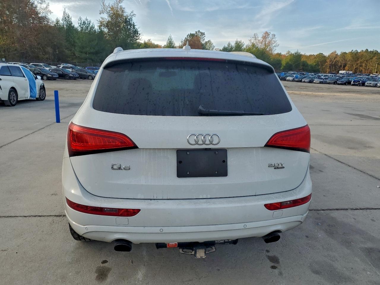 Audi Q5 Premium Plus Image 2