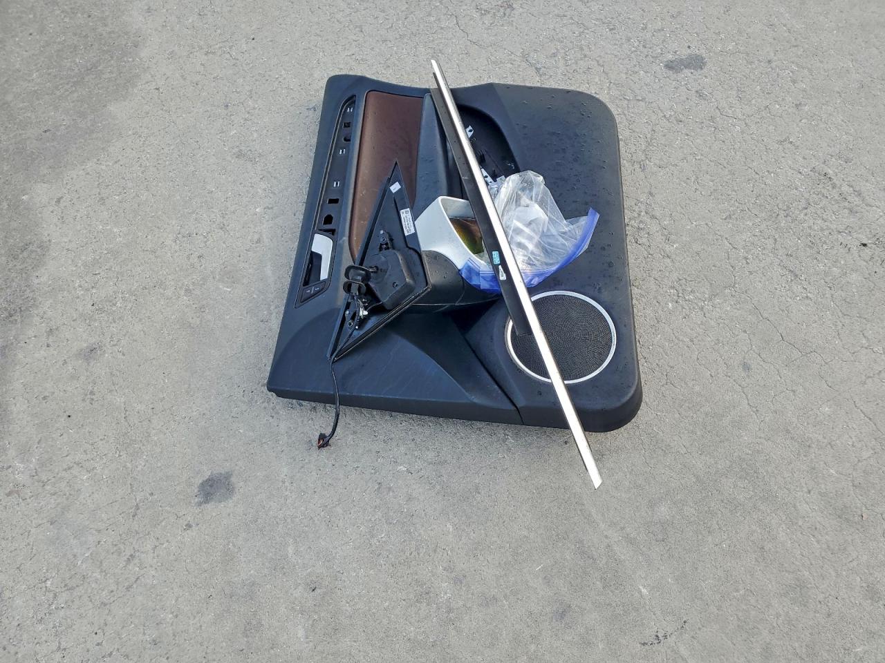 Audi Q5 Premium Plus Image 12