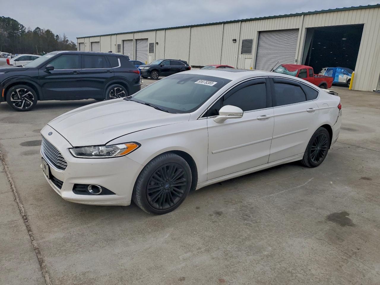 Ford Fusion Se Image 1
