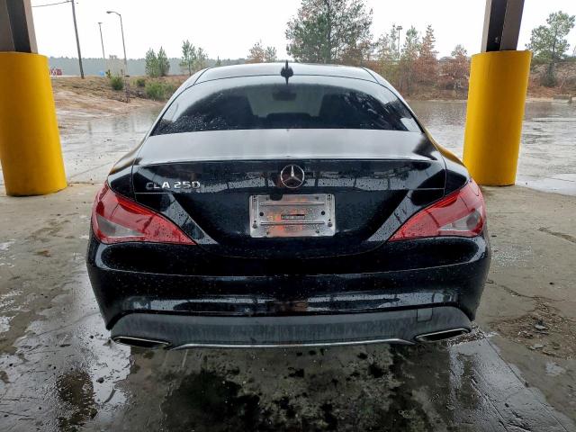 Mercedes-Benz Cla-class 250 Image 6