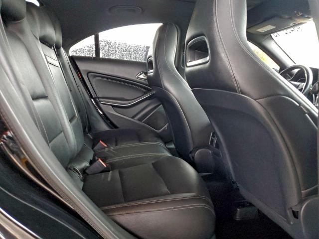 Mercedes-Benz Cla-class 250 Image 9