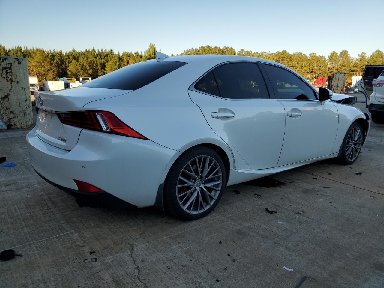 Lexus Is 250 Image 2