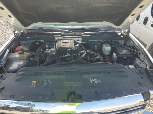 Chevrolet Silverado K3500 Image 7