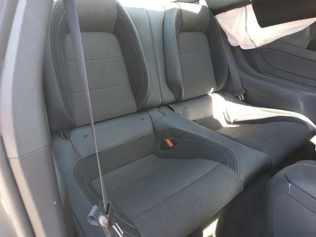 Ford Mustang Image 11