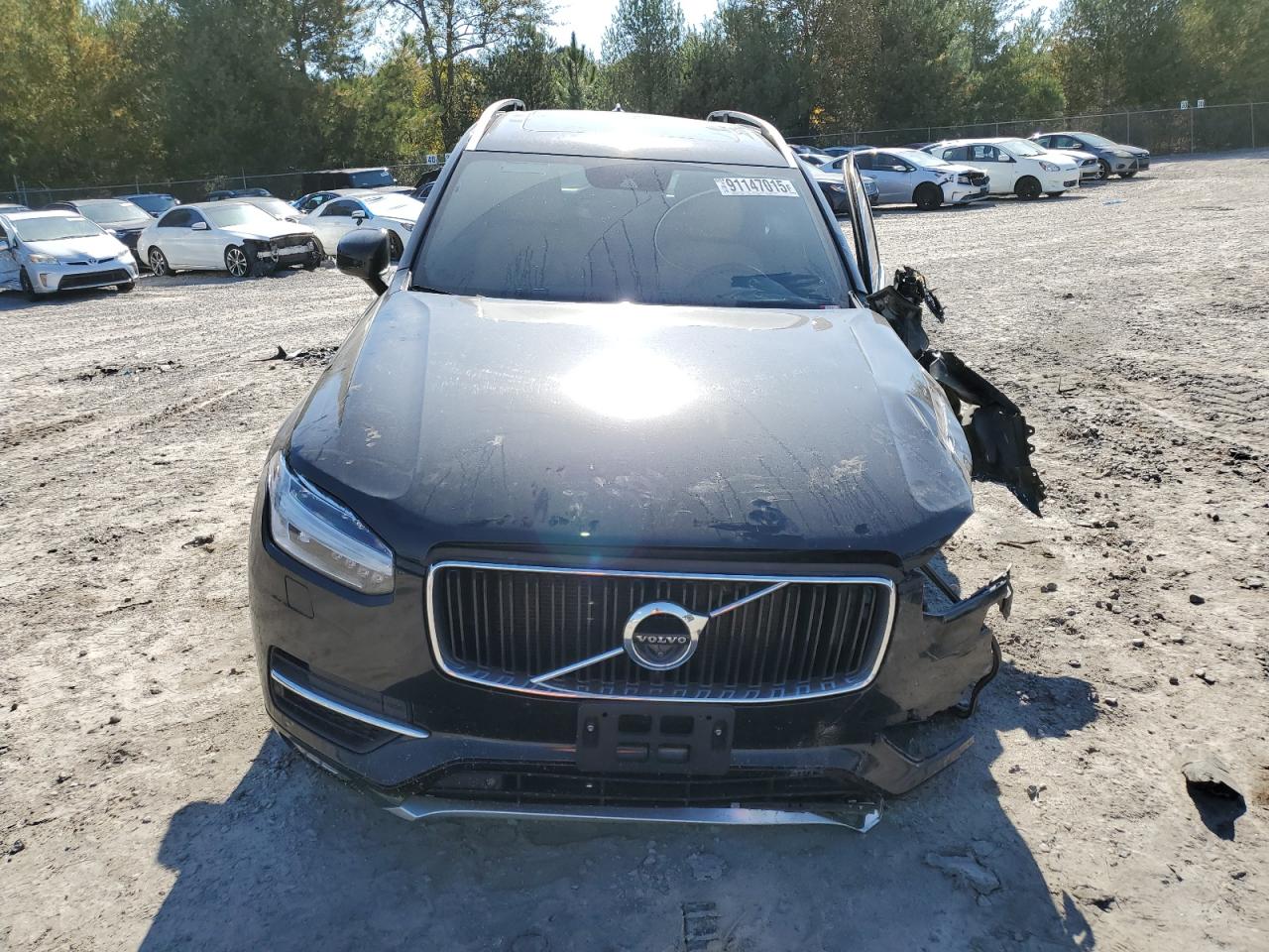Volvo XC90 T6 Image 6
