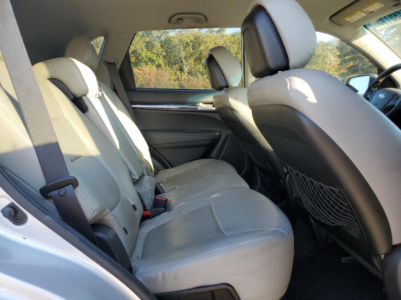 Kia Sorento Lx Image 9