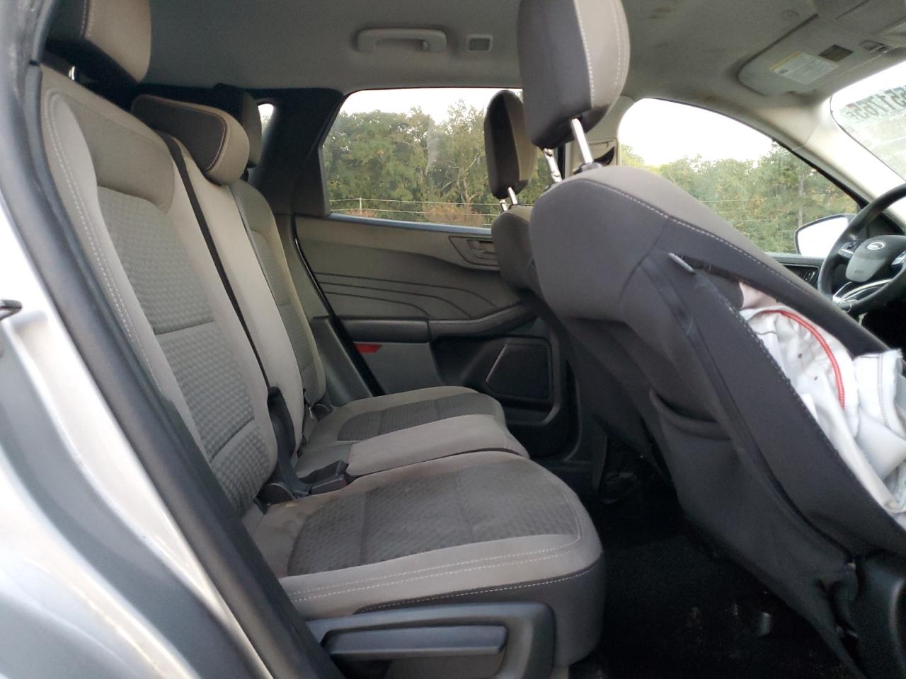 Ford Escape Se Image 12