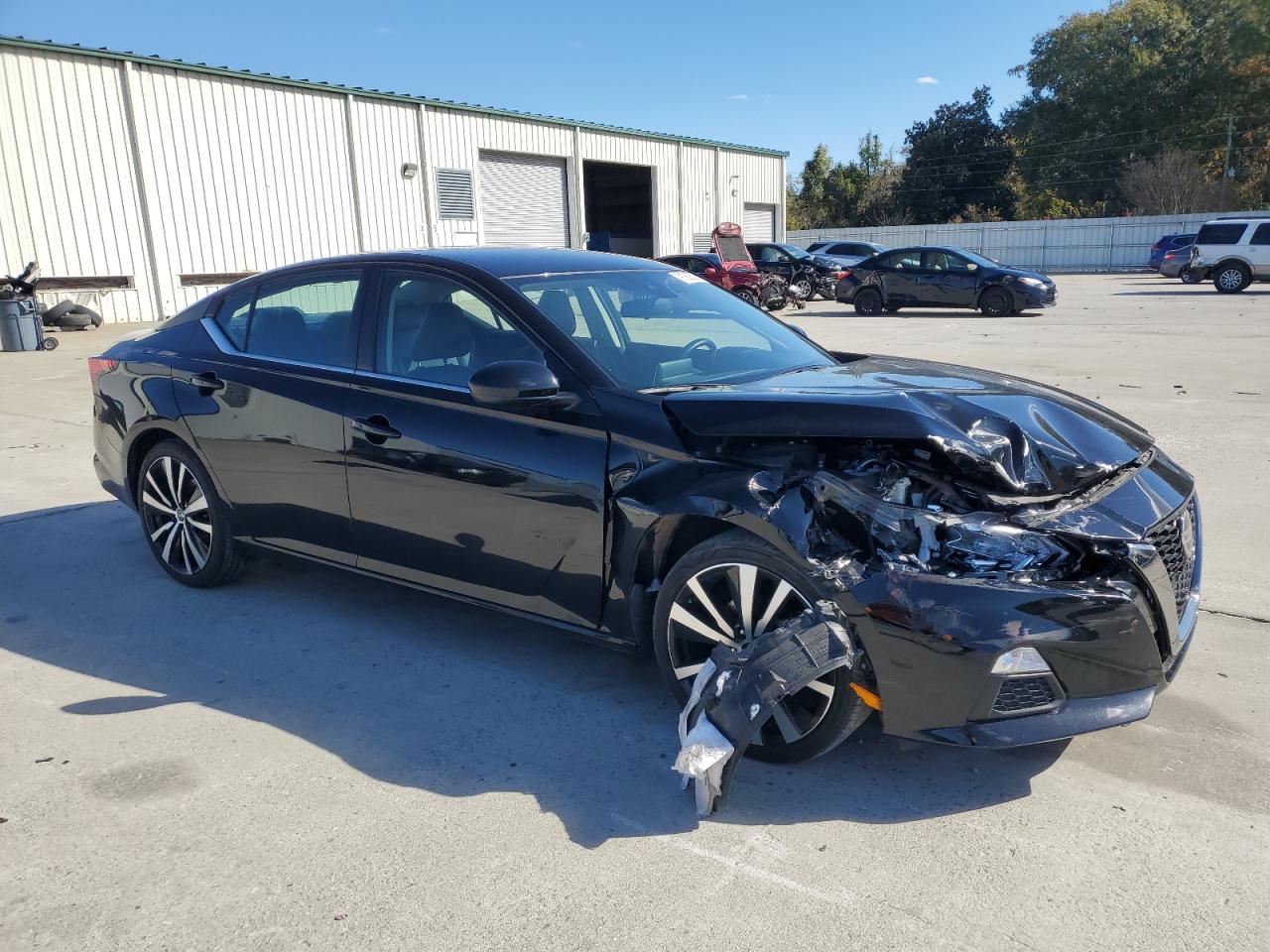 Nissan Altima Sr Image 12