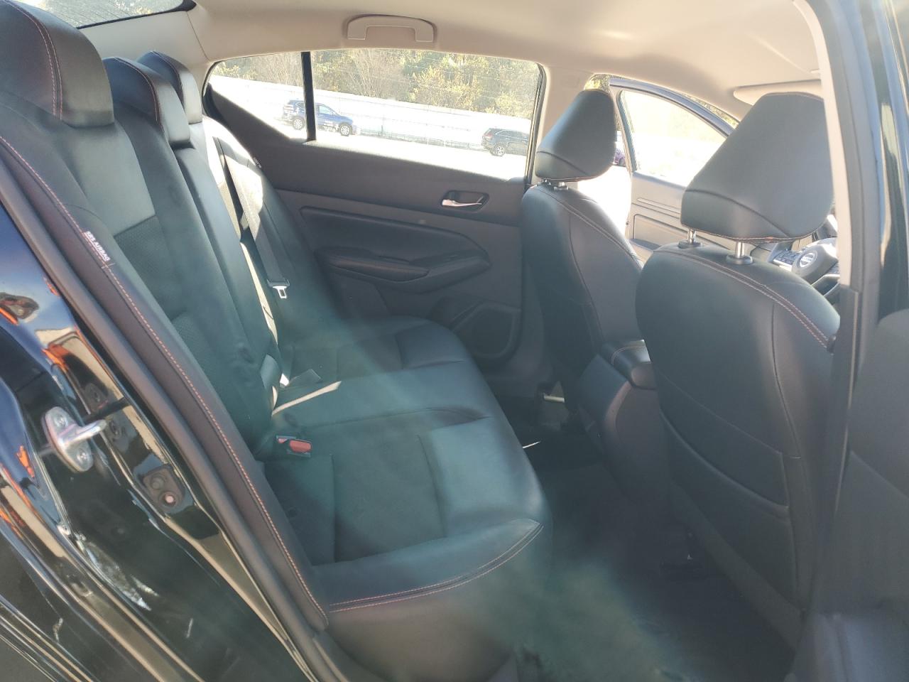 Nissan Altima Sr Image 9