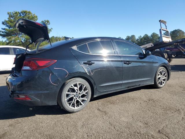Hyundai ELANTRA Sel Image 2