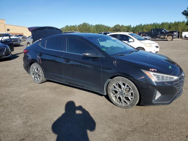 Hyundai ELANTRA Sel Image 12