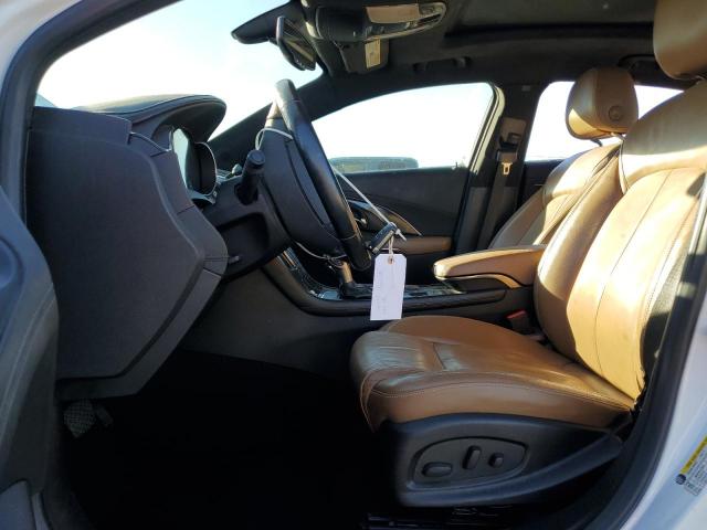 Buick LaCrosse Image 12