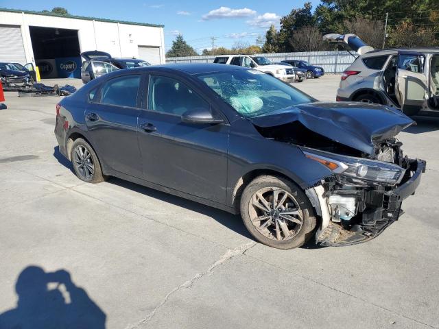 Kia Forte Fe Image 2