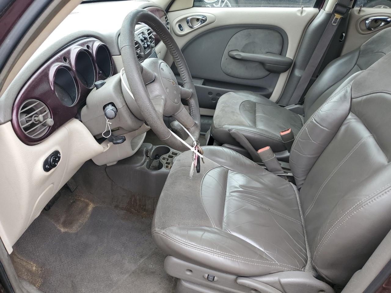 Chrysler PT Cruiser Limited Image 8