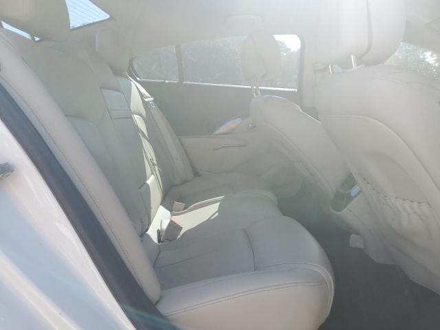 Buick LaCrosse Image 6