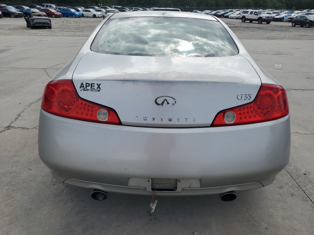 INFINITI G35 Image 2
