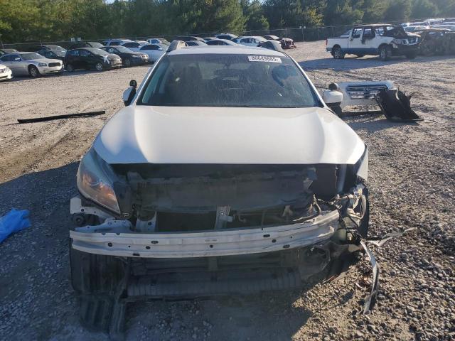 Subaru Outback 2.5i Premium Image 10