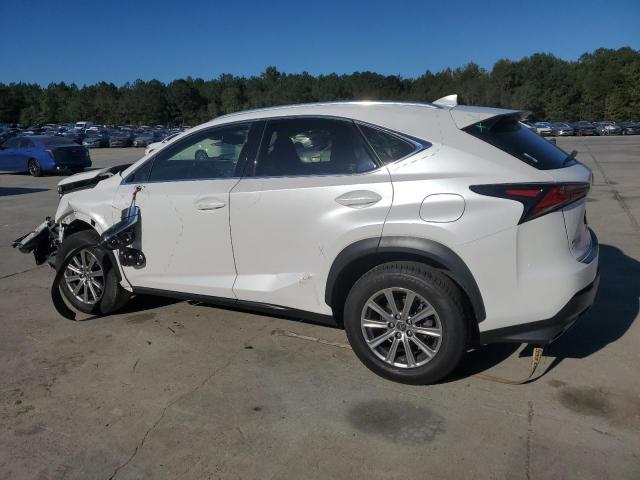 Lexus NX 300 Base Image 10