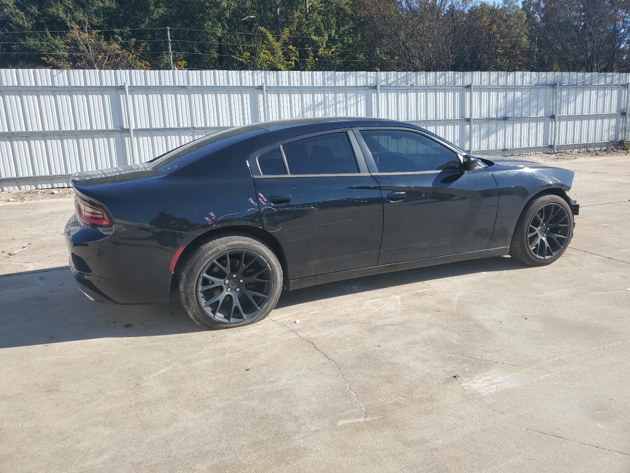 Dodge Charger Se Image 4