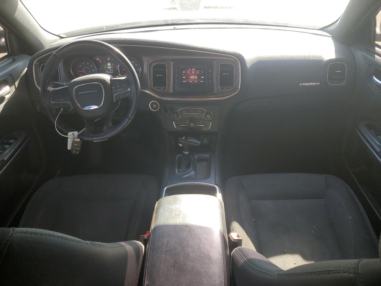 Dodge Charger Se Image 13