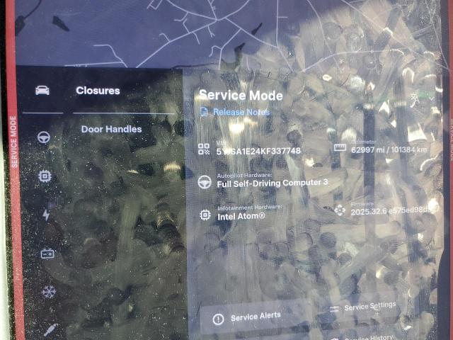 Tesla Model S Image 8