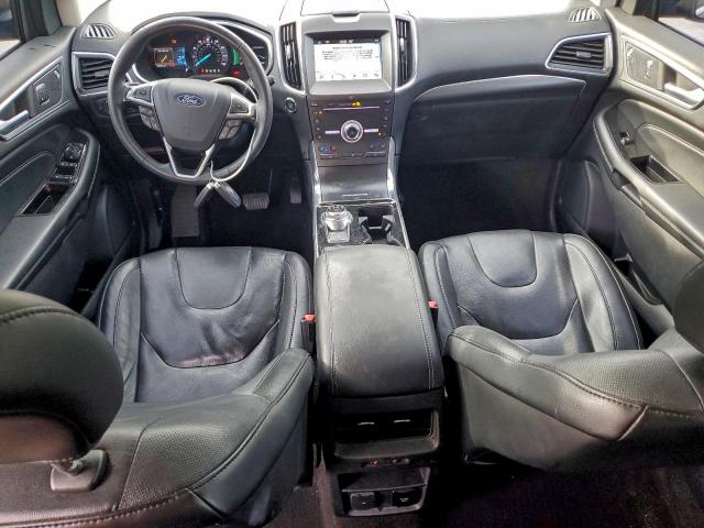 Ford Edge Titanium Image 12