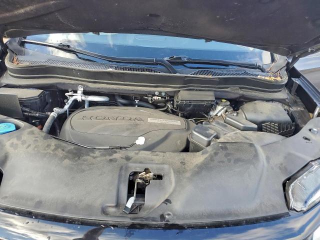 Honda Passport Touring Image 8