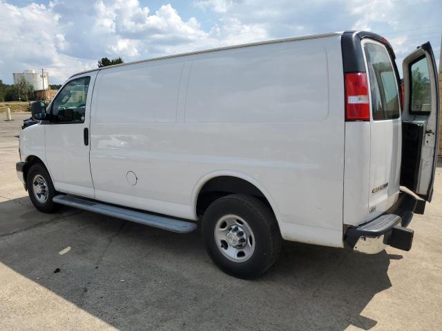 Chevrolet Express Image 9
