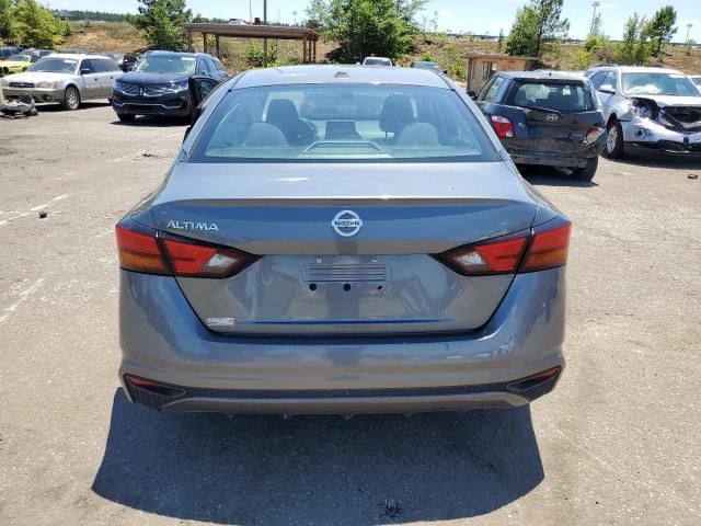 Nissan Altima S Image 8