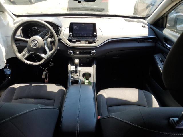 Nissan Altima S Image 10