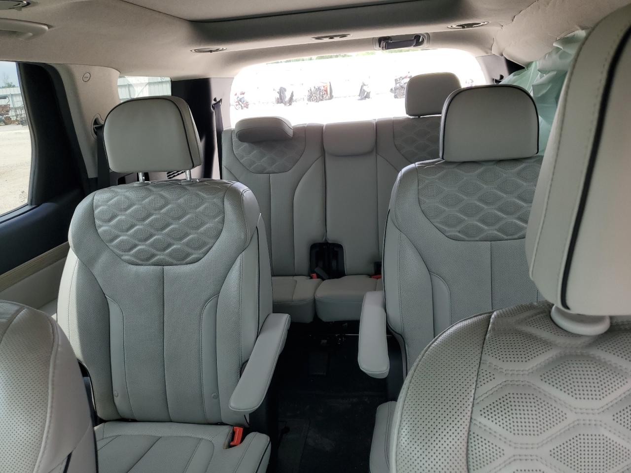 Hyundai PALISADE Limited Image 10